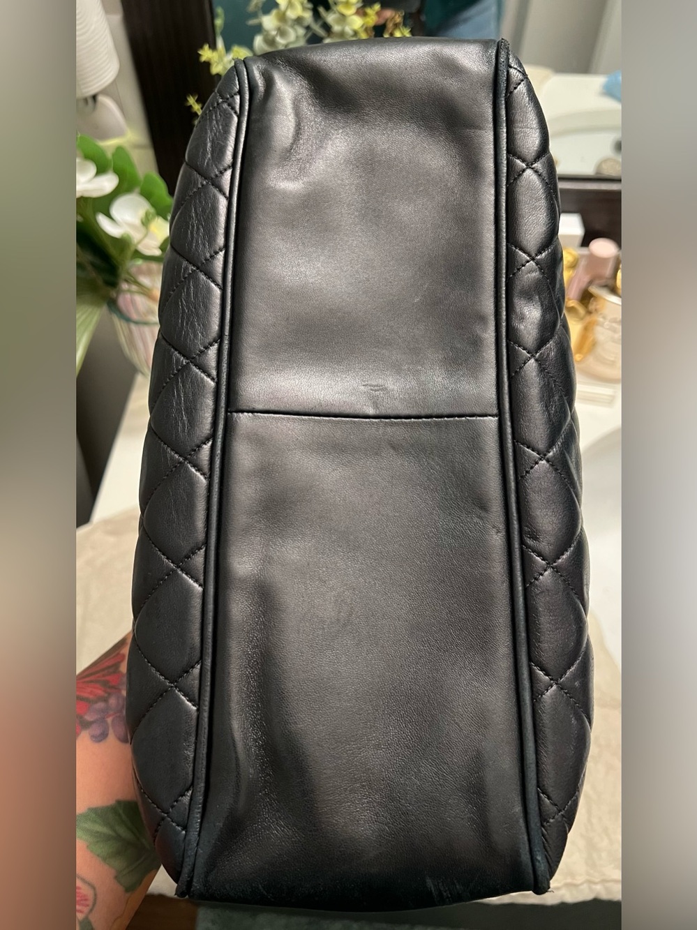 Vintage Chanel Quilted Matelasse CC Chain Shoulder Bag Dark Navy Lambskin - Picture 13 of 13